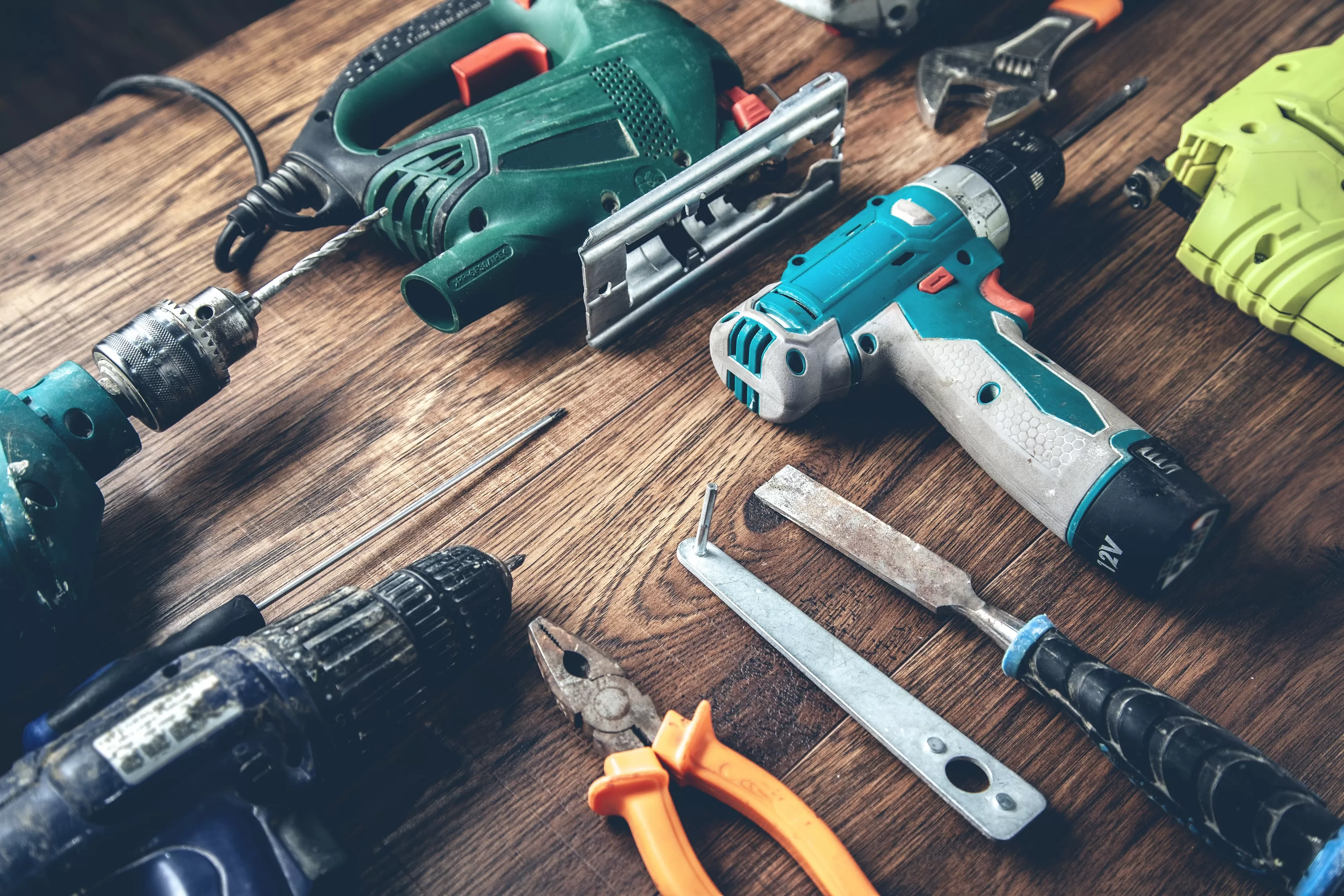 "Plutôt que d'acheter des outils, la start up lilloise Mes Darons vous propose de les louer"